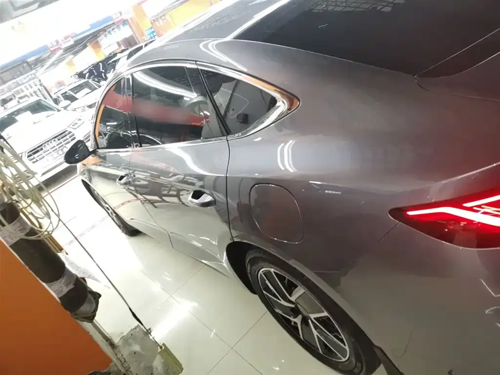 BYD Qin L — фото 8