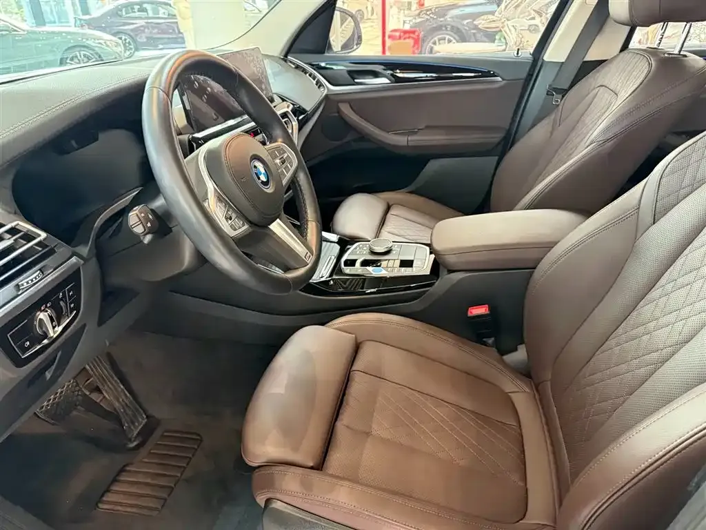BMW iX3 2024 из CN, фото 4