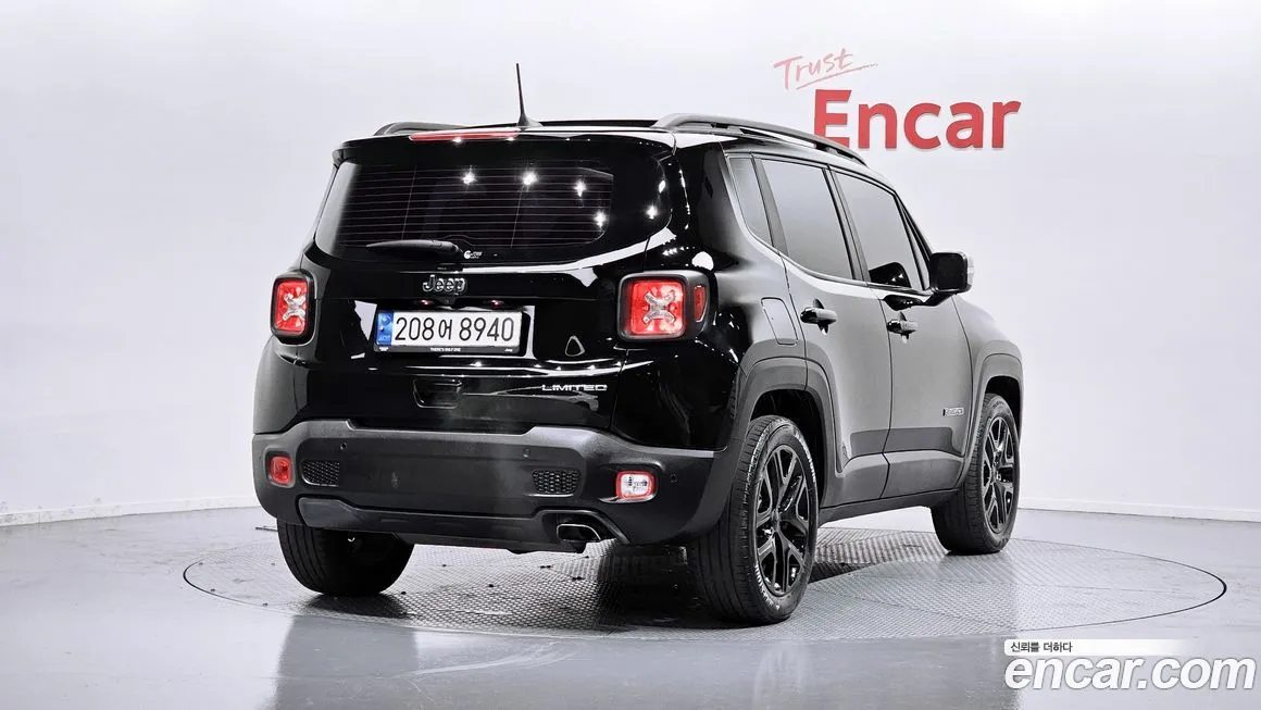 Jeep Renegade 2022 из KR, фото 4