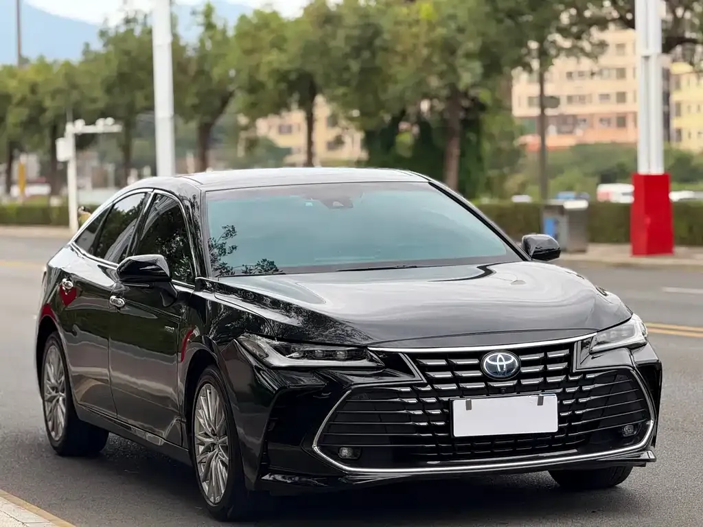 Toyota Avalon 2023 из CN, фото 5