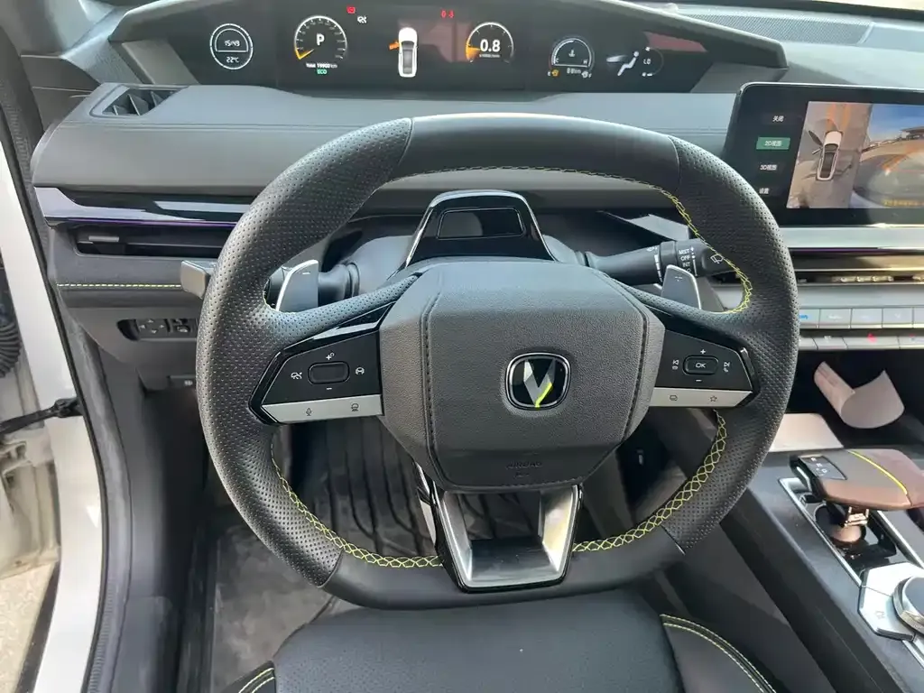 Changan UNI-V 2023 из CN, фото 4