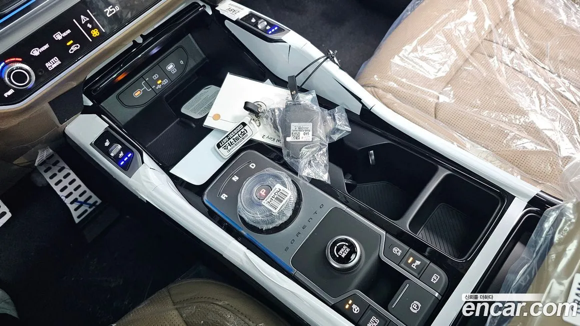 Kia Sorento — фото 7