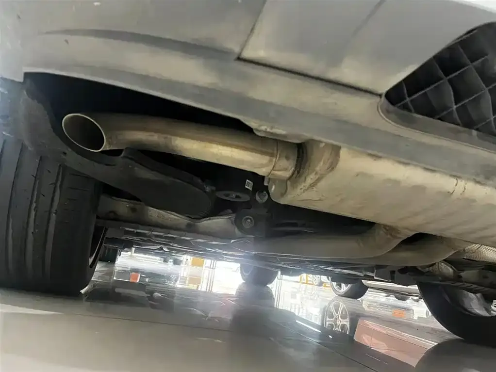 Audi Q7 2024 из CN, фото 7