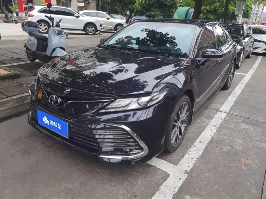 Toyota Camry 2022 из CN, фото 1