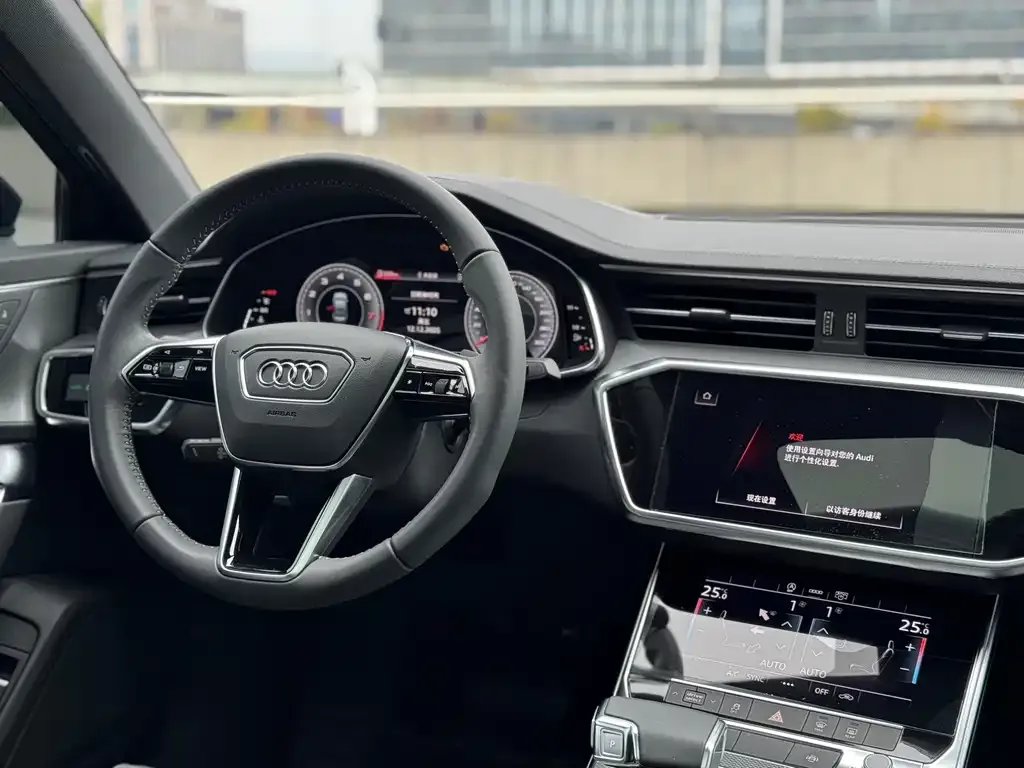 Audi A6L 2021 из CN, фото 6