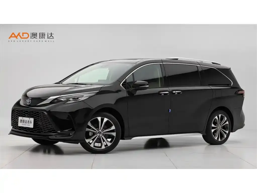 Toyota Granvia 2023 из CN, фото 1