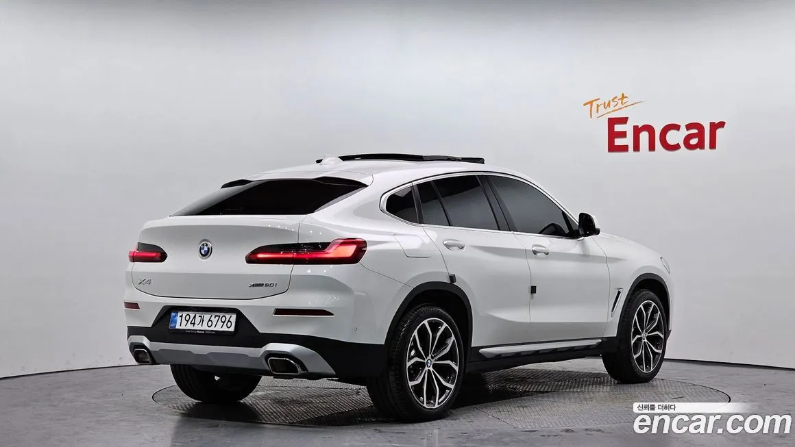 BMW X4 2025 из KR, фото 4