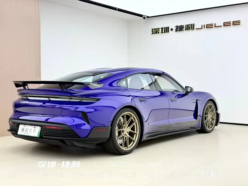 Porsche Taycan 2025 из CN, фото 5