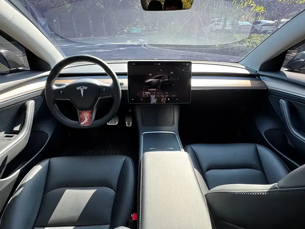 Tesla Model 3 2023 из CN, фото 3