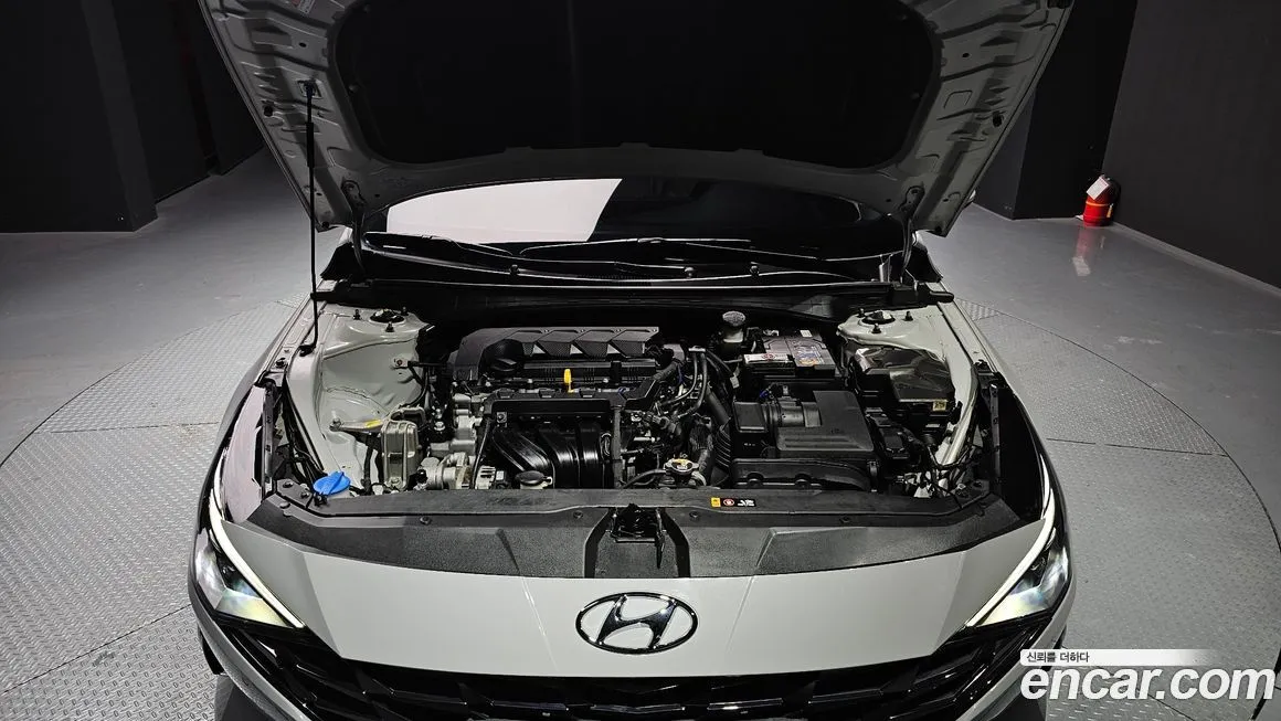 Hyundai AVANTE — фото 10