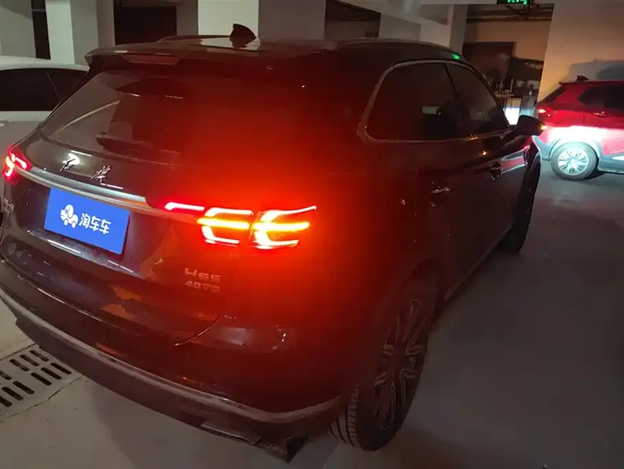 Hongqi HS5 2023 из CN, фото 3
