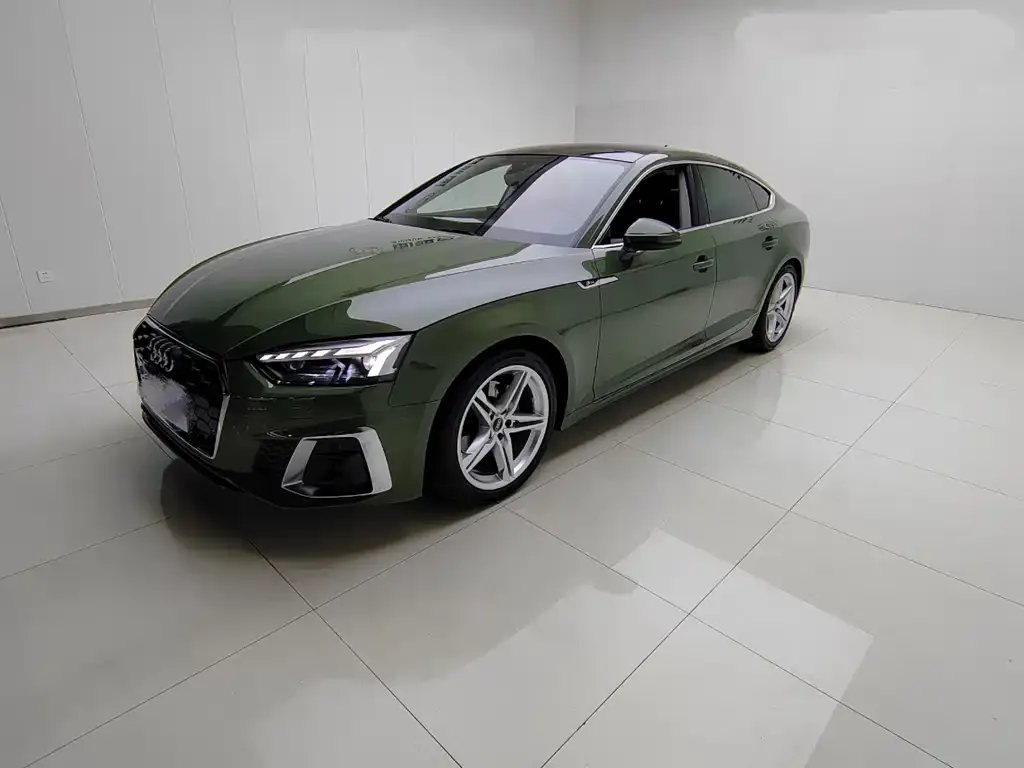 Audi A5 (Import) 2023 из CN, фото 1