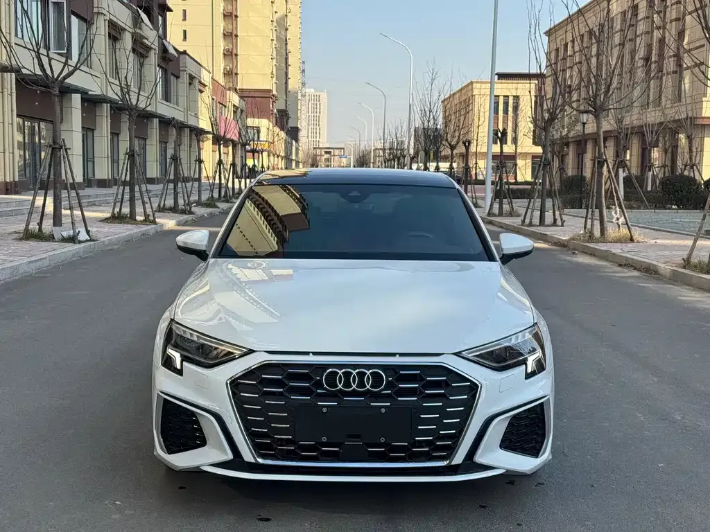 Audi A3 2022 из CN, фото 3