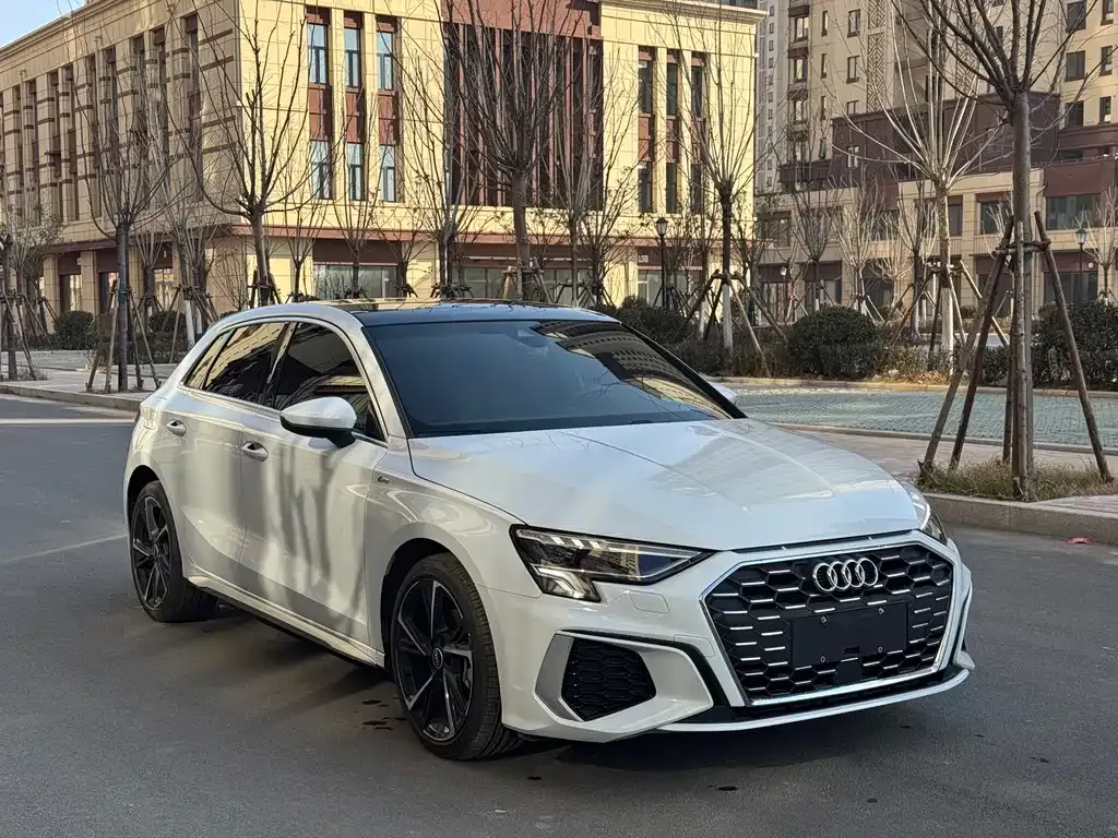 Audi A3 2022 из CN, фото 2