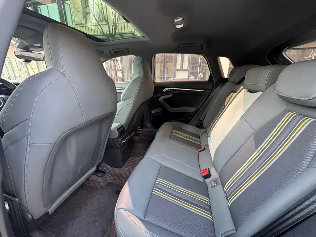 Audi A3 2022 из CN, фото 6