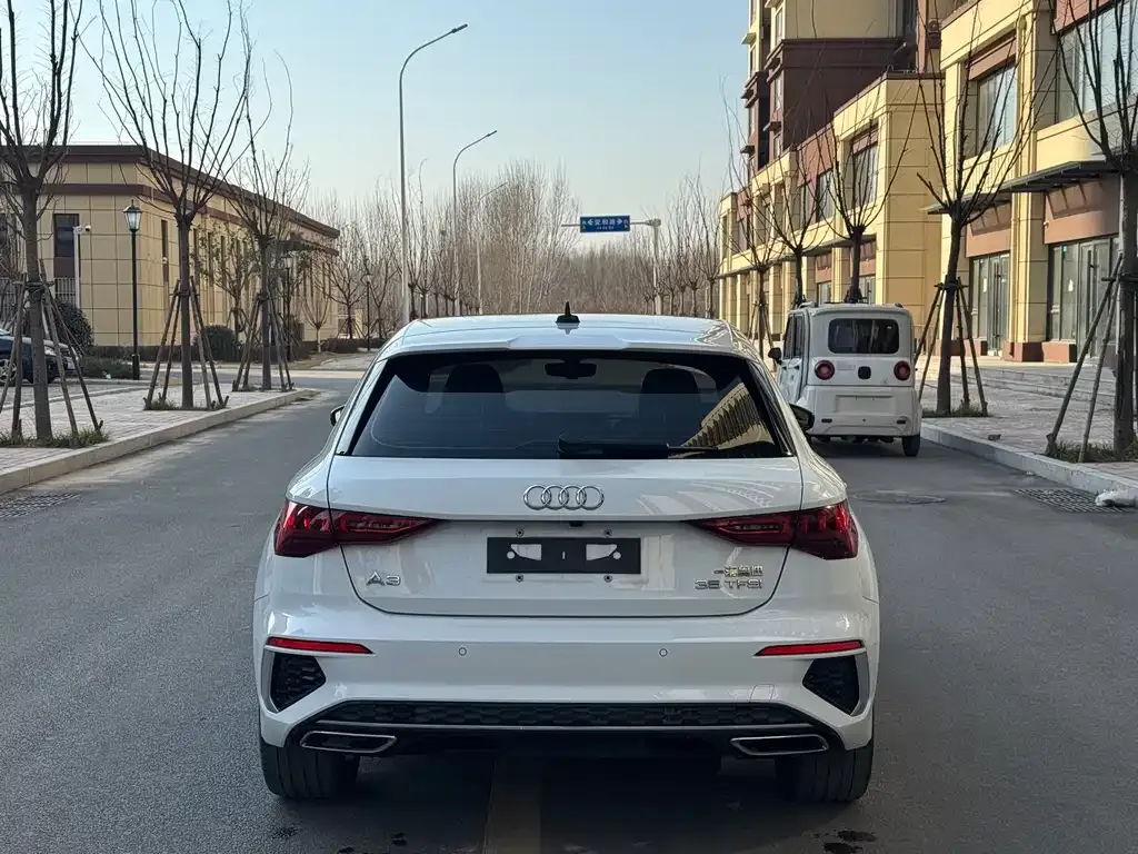 Audi A3 2022 из CN, фото 8