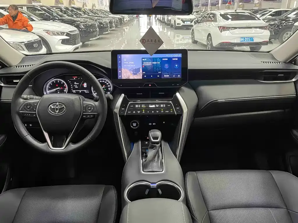 Toyota Harrier 2024 из CN, фото 6