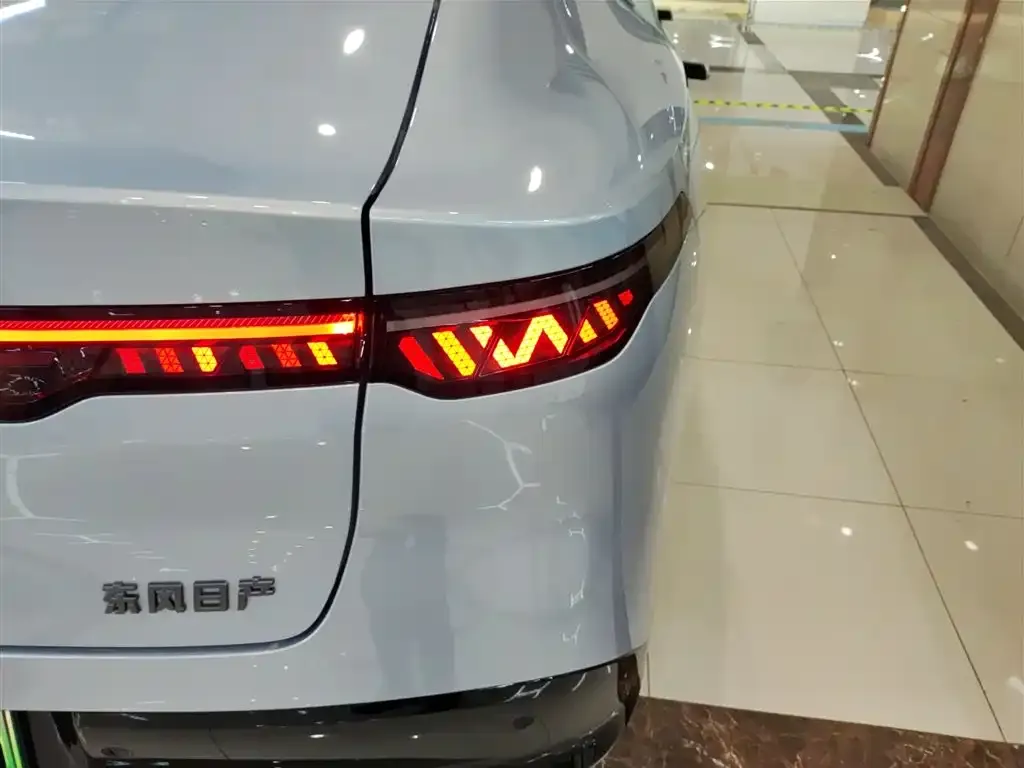 Nissan N7 2025 из CN, фото 2