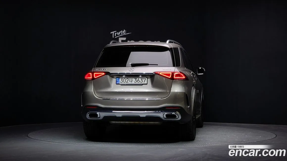 Mercedes-Benz GLE-Class — фото 4