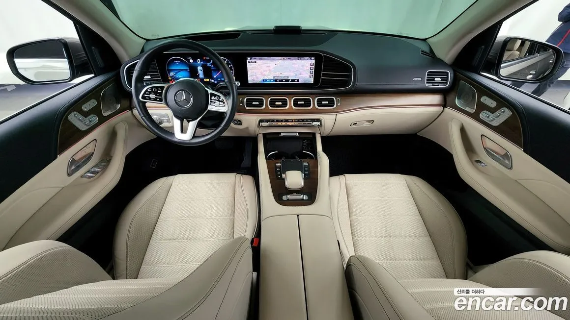 Mercedes-Benz GLE-Class — фото 7