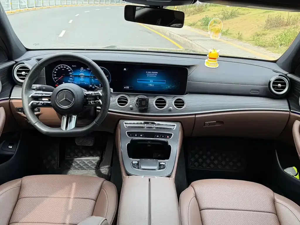 Mercedes-Benz E-Class 2024 из CN, фото 7