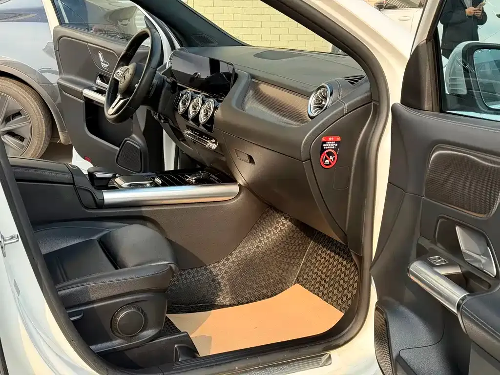 Mercedes-Benz GLA 2022 из CN, фото 9