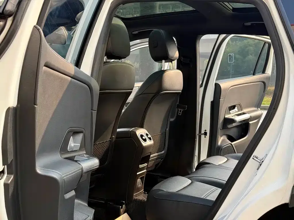 Mercedes-Benz GLA 2022 из CN, фото 10