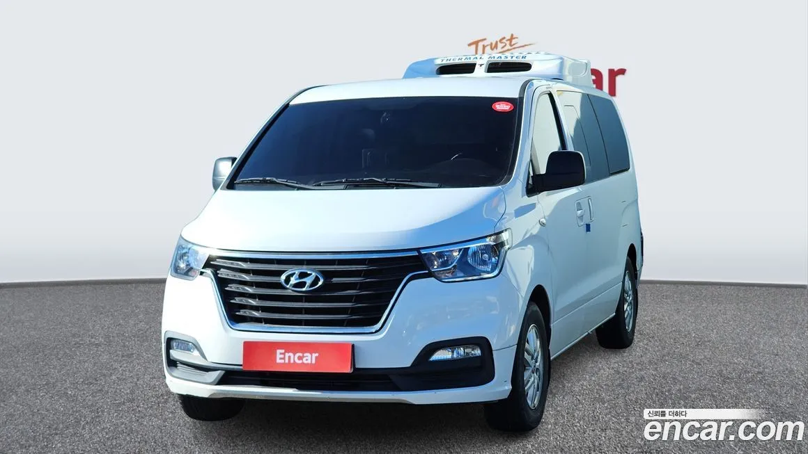 Hyundai Starex — фото 3