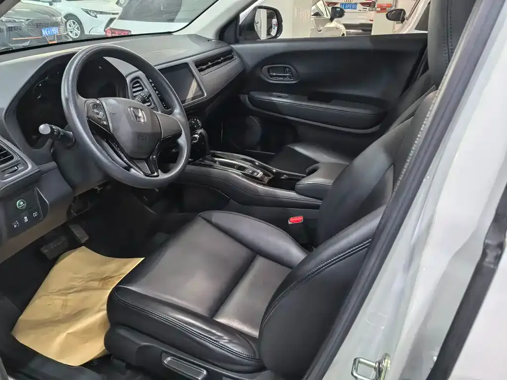 Honda Vezel 2022 из CN, фото 9