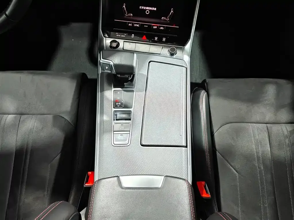 Audi A6L 2024 из CN, фото 9