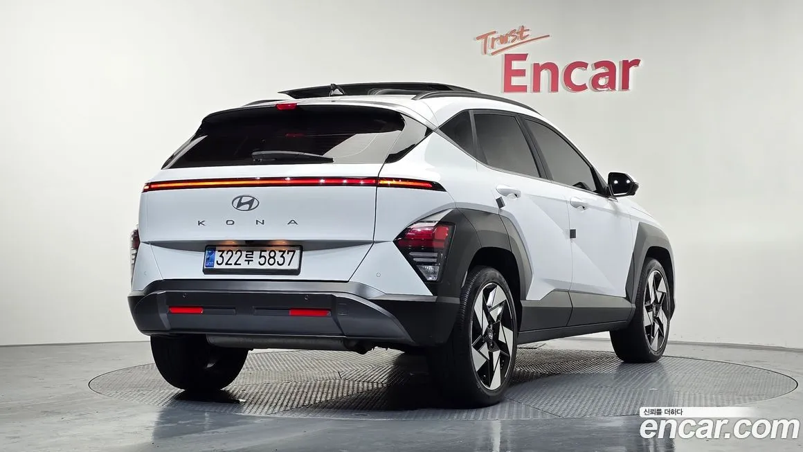 Hyundai Kona — фото 6