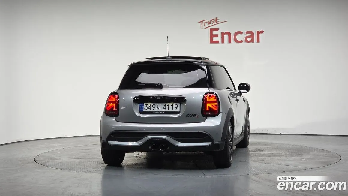 Mini Cooper 2023 из KR, фото 4