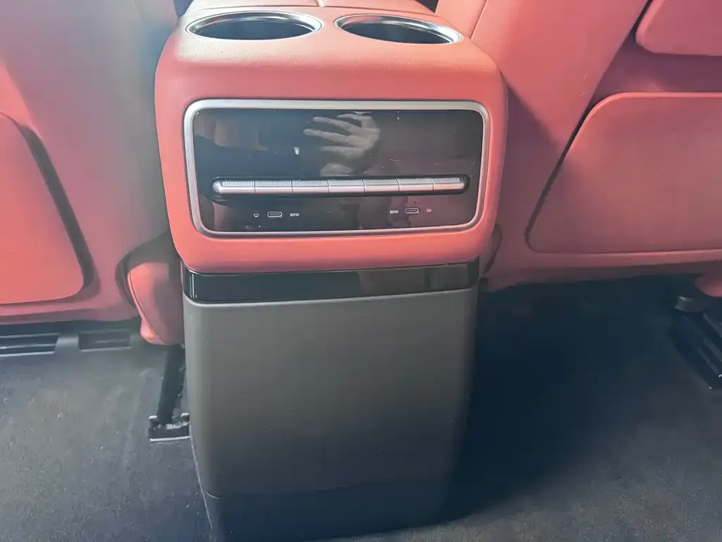 Li Auto L9 2022 из CN, фото 2