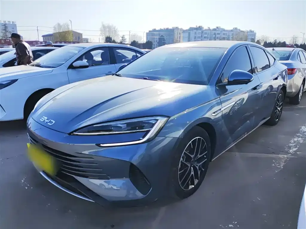 BYD Seal — фото 2