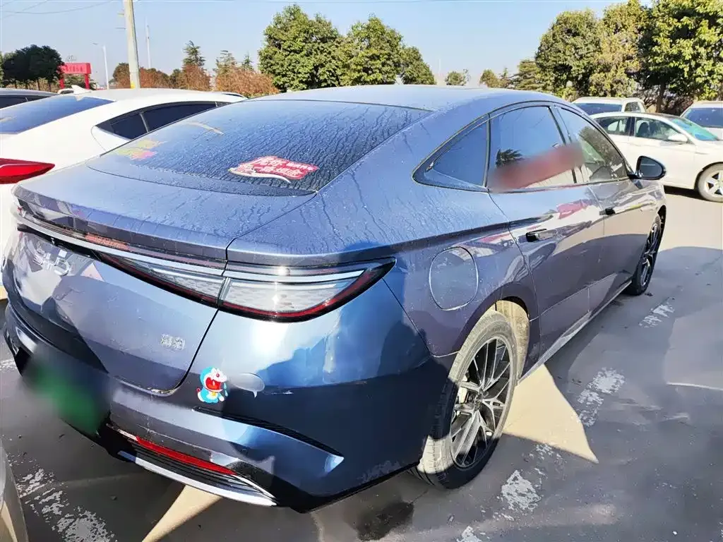 BYD Seal — фото 7