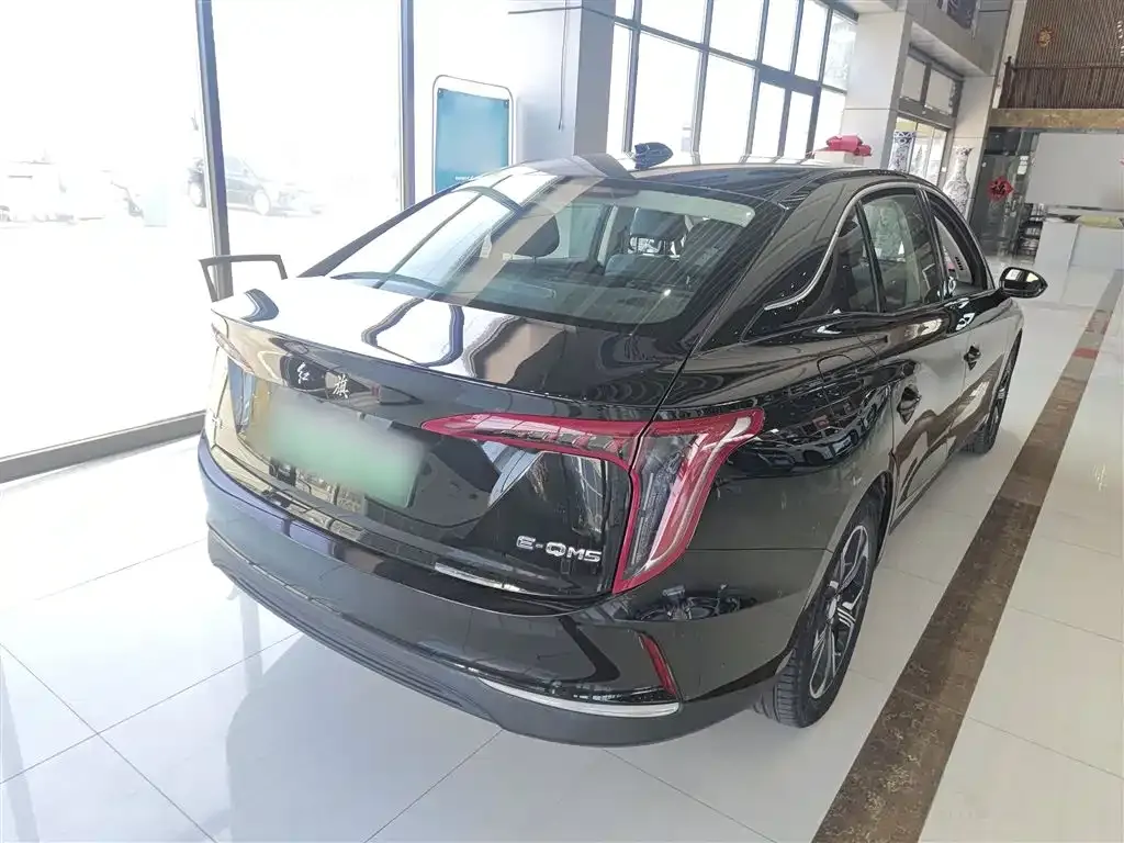 Hongqi E-QM5 2023 из CN, фото 9