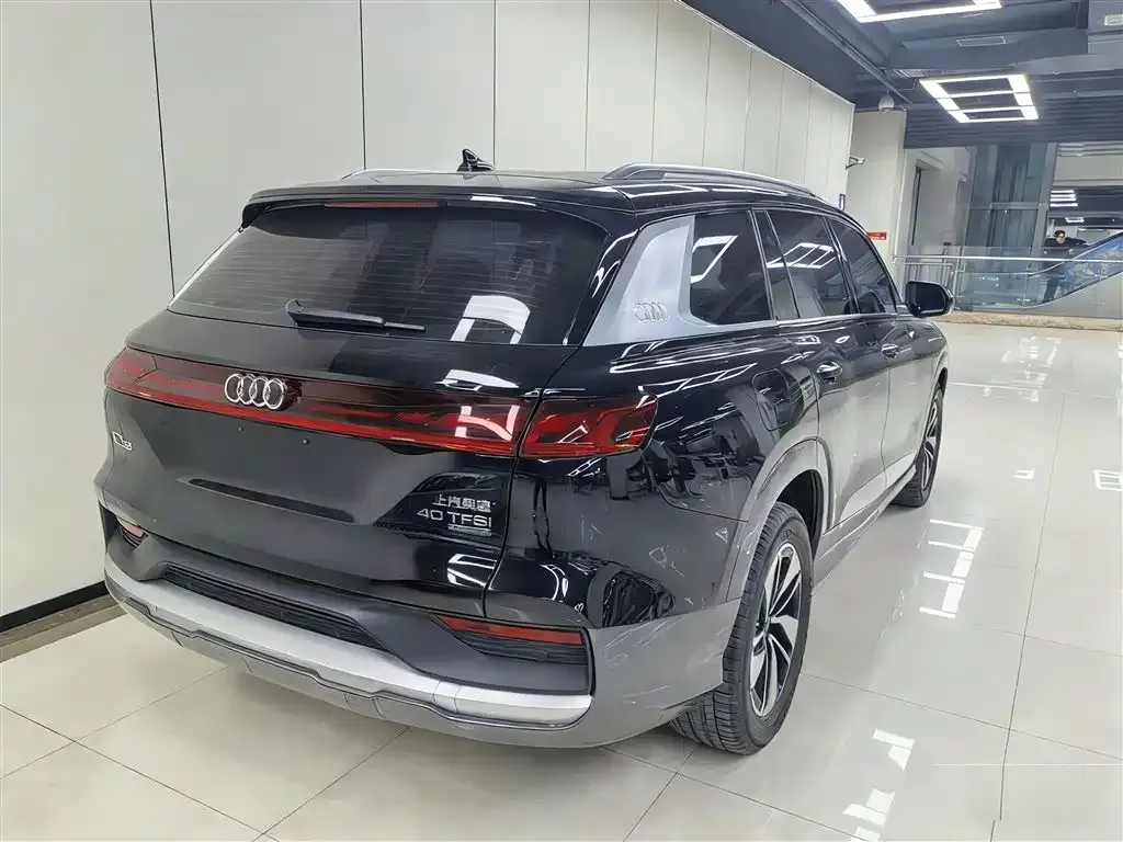 Audi Q6 — фото 7