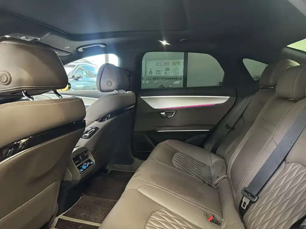 BYD Han 2025 из CN, фото 8
