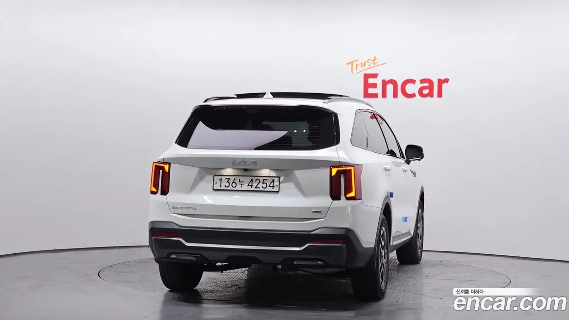 Kia Sorento — фото 4