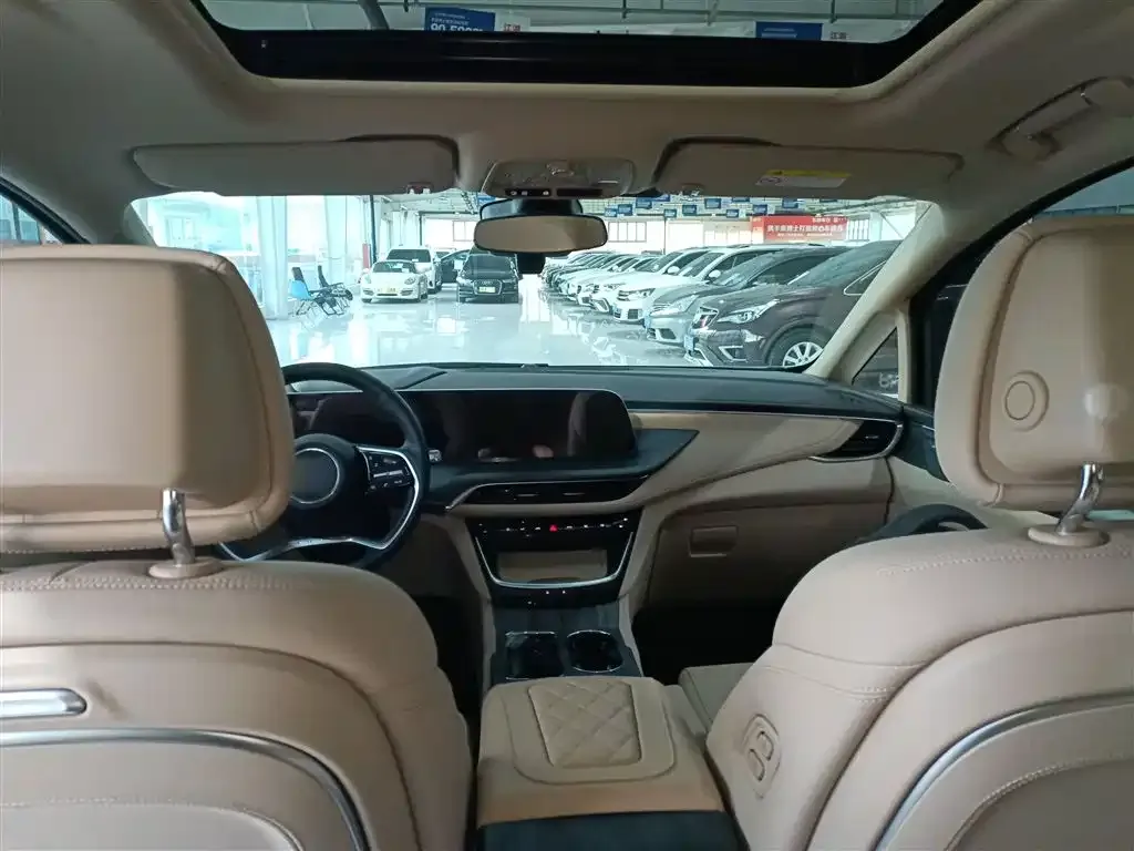 Buick GL8 Hybrid 2025 из CN, фото 4