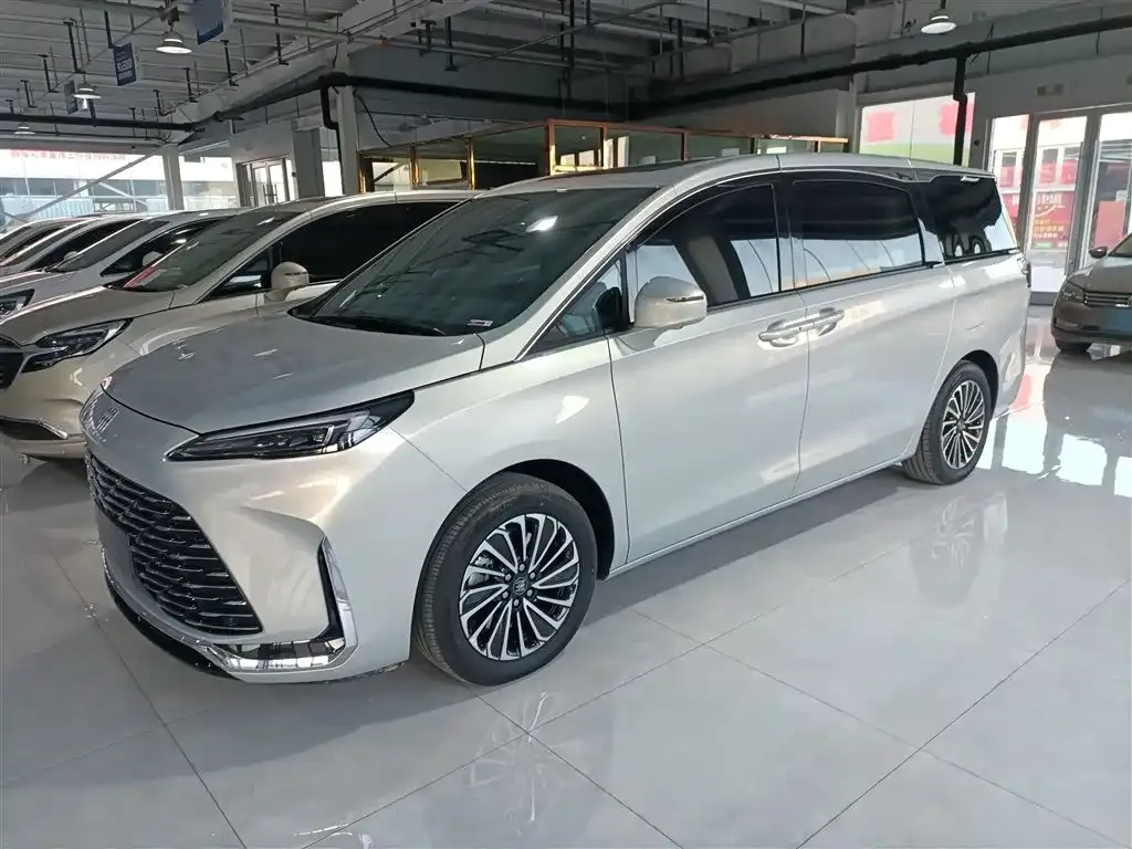 Buick GL8 Hybrid 2025 из CN, фото 9