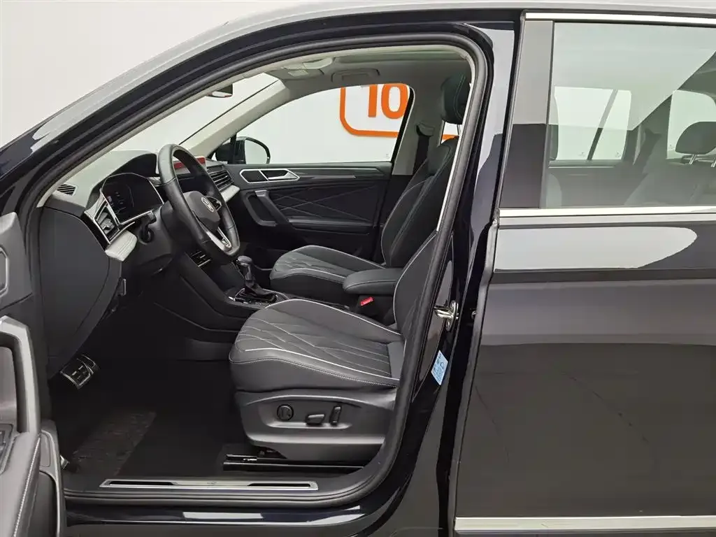 Volkswagen Tiguan L 2022 из CN, фото 10