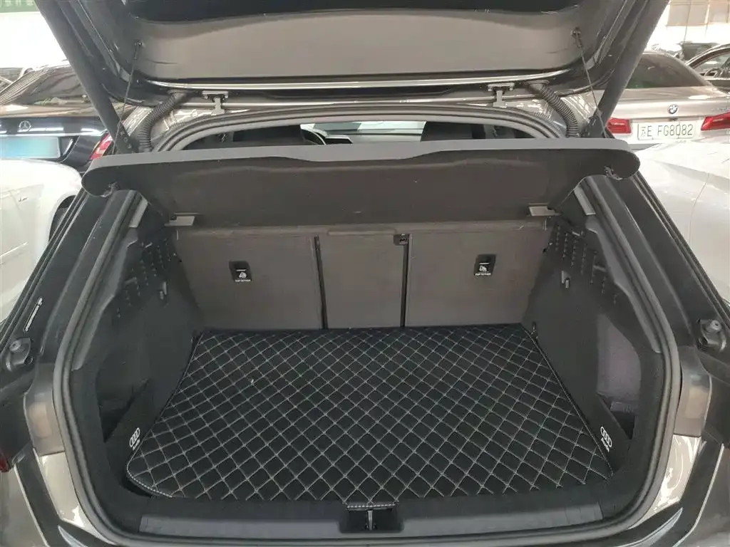 Audi A3 2024 из CN, фото 10
