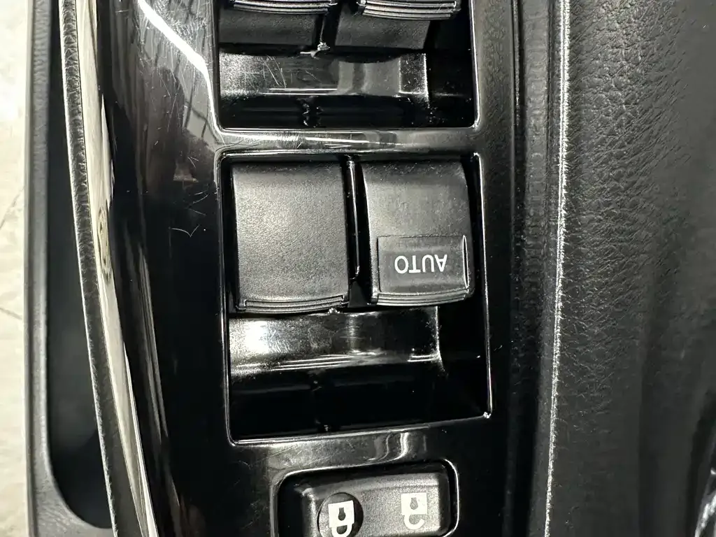 Toyota Yaris L 2021 из CN, фото 10
