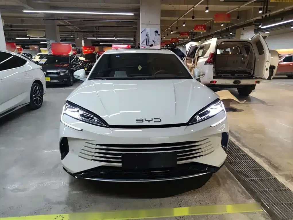 BYD Seal 07 DM-i 2025 из CN, фото 3