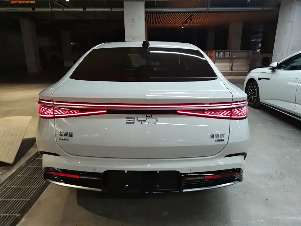 BYD Seal 07 DM-i 2025 из CN, фото 7