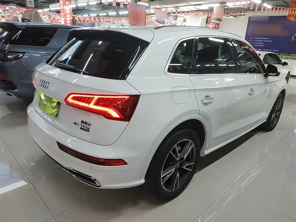 Audi Q5L 2021 из CN, фото 10