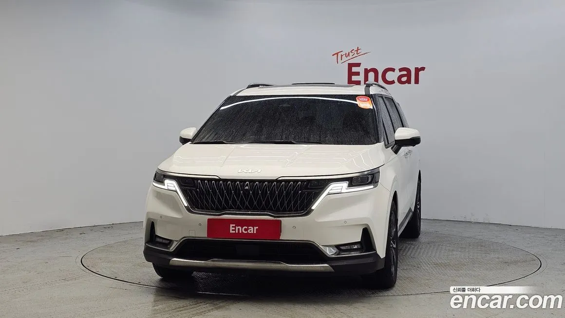 Kia Carnival 2023 из KR, фото 2