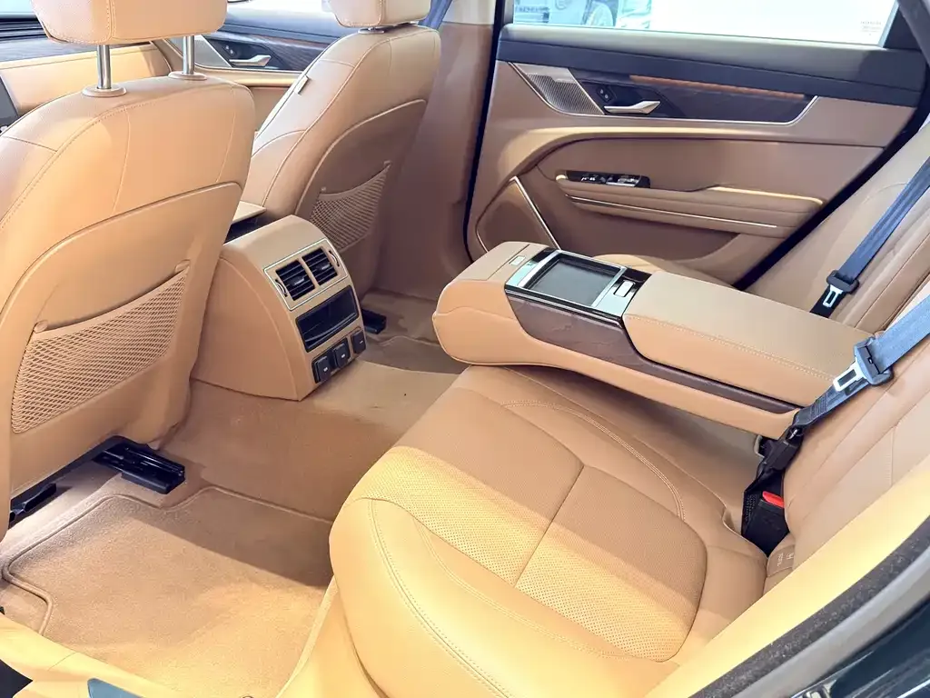 Jaguar XFL 2025 из CN, фото 4