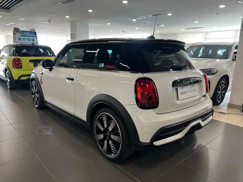 MINI Cooper (3-door) 2024 из CN, фото 7